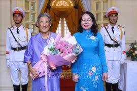 Vice President Vo Thi Anh Xuan (right) and Thai Princess Maha Chakri Sirindhorn. (Photo: VNA)