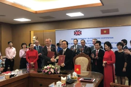 Vietnam, UK enhance educational cooperation