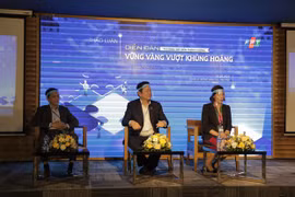 200 private business leaders seek ways to survive COVID-19