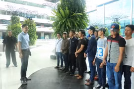 Indonesia returns 16 Vietnamese fishermen ahead of Tet