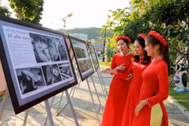 Quang Ninh hosts Vietnam Art Photo Exhibition 2018