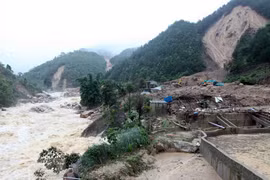 Flood strikes northern provinces due to torrential rain