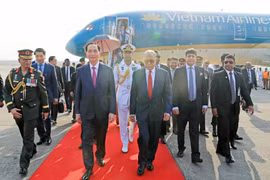 Vietnamese President Tran Dai Quang begins State visit to Bangladesh