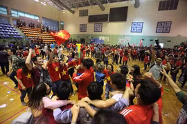 Fans go wild as Vietnam advances to AFC U23 championship final