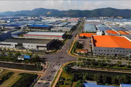 Bac Giang hastens public investment projects, industrial parks