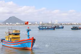 Public awareness programme broadened to battle illegal fishing