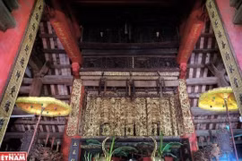 Woodcarving masterpiece of old communal house in northern Vietnam