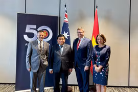Vietnam wants cooperation with Australia in high-quality personnel training: Minister