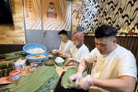 Tet celebrated abroad