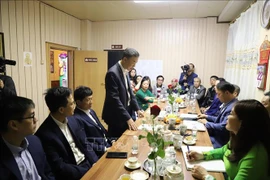Overseas Vietnamese, businessmen help boost friendship with Czech Republic: diplomat