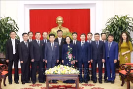 Senior Party official receives DPRK guest