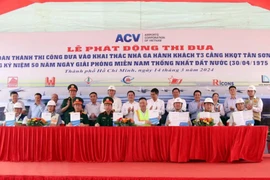 Work accelerated on Tan Son Nhat terminal to complete by April next year