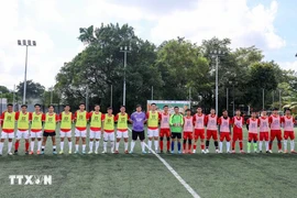 Sports event held to boost connection among Vietnamese people in Singapore