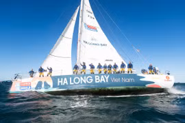 Quang Ninh’s beauty introduced to Clipper Round World Yacht Race’s sailing teams