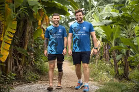 Two expats complete 2,000-km walk to raise funds for Vietnamese underprivileged children