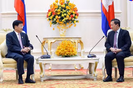Cambodia, Laos vow to boost bilateral ties
