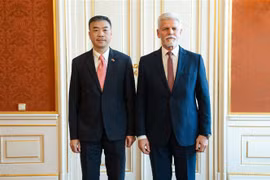 Czech President lauds traditional friendship with Vietnam