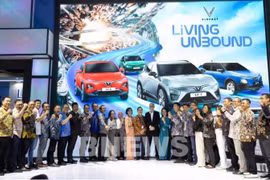 VinFast signs letters of intent with Indonesia dealers