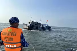 Vietnamese, Philippine coast guards convene first conference