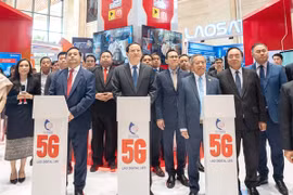Laos promotes digital products, services