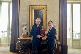 Vietnam fosters cooperation with Italian localities