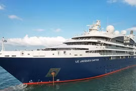French deluxe liner visits Phu Quoc Island