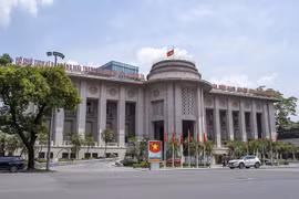 Central bank pushes others to boost lending from start of New Year