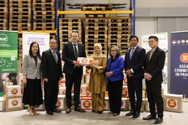 ASEAN Committee offers assistance to the needy in Czech Republic