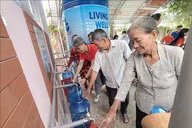 Water filtration system given to people affected by saltwater intrusion