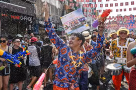 NA Chairman sends greetings to Thailand on Songkran festival