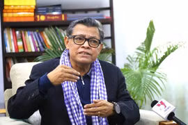 Cambodian historian hails support from Vietnamese volunteer soldiers