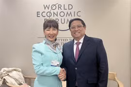 PM receives leaders of world leading businesses in Davos