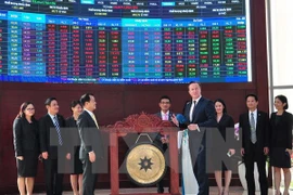 UK Prime Minister attends investment promotion events at HOSE 