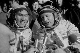 Cosmonaut of the former Soviet Union Viktor Vasilyevich Gorbatko and his Vietnamese counterpart Pham Tuan.