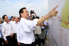 PM launches power supply project to southern island commune