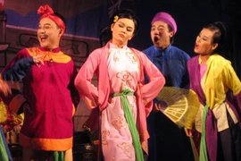 Young Hanoians to present show on cheo plays