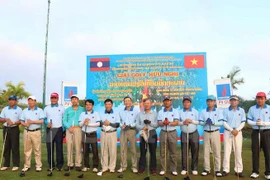 Vietnam People’s Police Force traditional day marked in Laos 