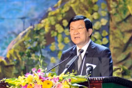 Vietnam moves to become industrialised nation