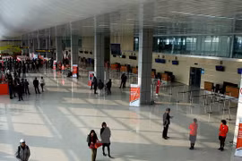 Canadia firm considers 210 mln USD security service at Noi Bai Airport