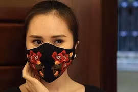 Vietnamese design masks draw attention of foreign press