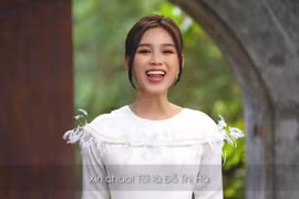 Miss World released a clip of Miss Do Thi Ha promoting Vietnam's image