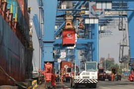 Vietnam moves to promote post-pandemic economic recovery, development