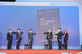 PetroVietnam celebrates 60 years of traditional day