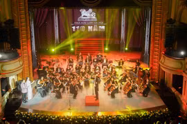 Vietnam - France concert marks 110th anniversary of Hanoi Opera House