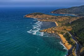 Ninh Thuan province exploits advantages for marine tourism development