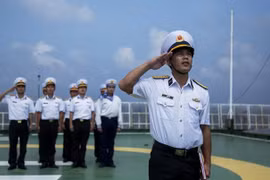 National flag saluting ceremonies held on DK1 offshore platform 