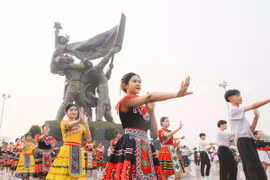 Dien Bien province's tourism sector aspires to "take off"