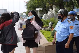 COVID-19: Without wearing masks, hefty fines given