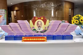 Books on election on display in Quang Ninh province