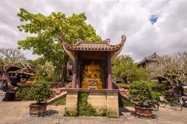 Binh Dinh province boasts magnificent pagoda
